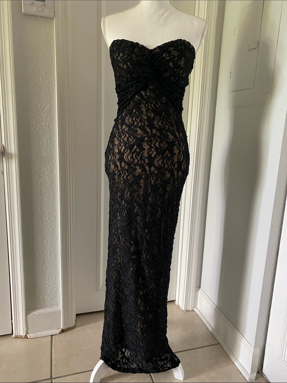 Fall Lace Bodycon Dress